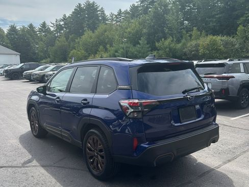 Used 2025 Subaru Forester Sport AWD/4WD image 7