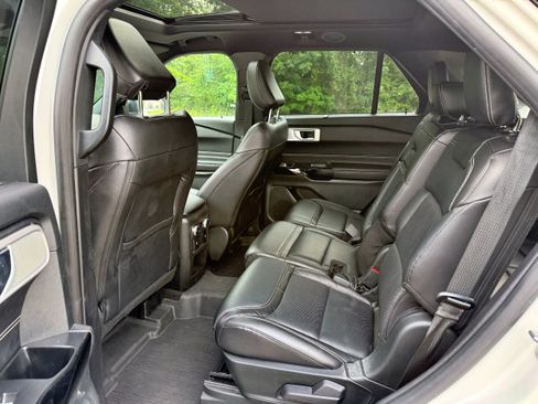 Used 2021 Ford Explorer ST w/ ST Street Pack AWD/4WD image 20