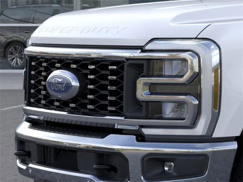 New 2026 Ford F350 Lariat w/ Lariat Ultimate Package image 17