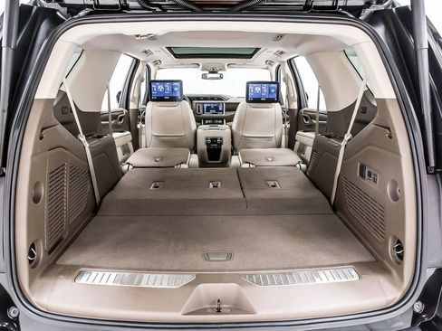 Used 2021 GMC Yukon Denali AWD/4WD image 37