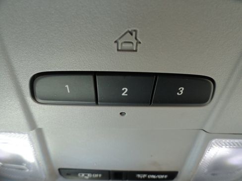 Used 2019 GMC Terrain SLT w/ Preferred Package FWD image 27