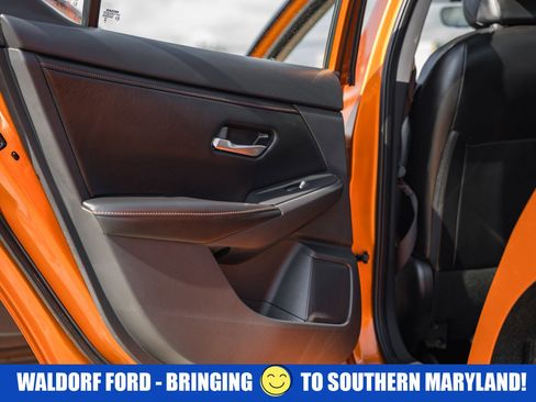 Used 2023 Nissan Sentra SR w/ SR Premium Package image 38