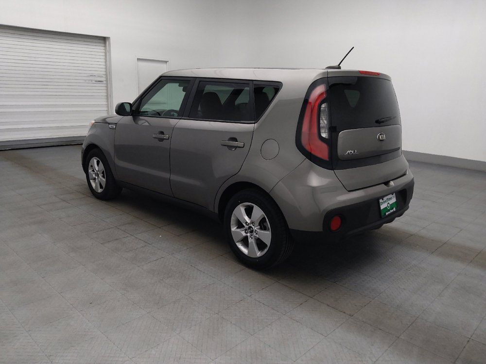 Used 2017 Kia Soul FWD image 3