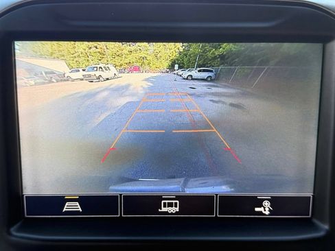 Used 2021 Chevrolet Silverado 1500 LT w/ Convenience Package II RWD image 14