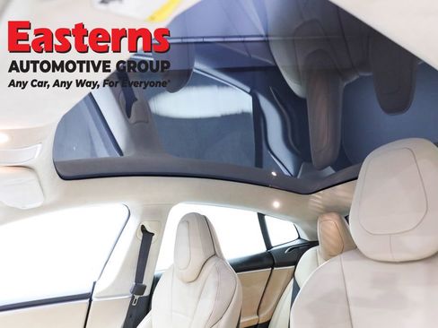 Used 2017 Tesla Model S 90D image 31