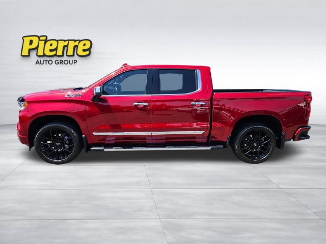 Used 2024 Chevrolet Silverado 1500 High Country w/ High Country Premium Package AWD/4WD image 2