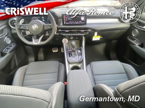 New 2024 Alfa Romeo Tonale Veloce image 47