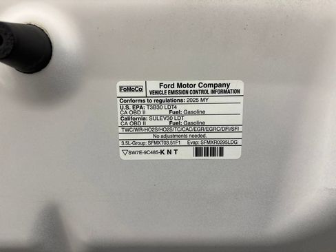 Used 2025 Ford F150 Lariat w/ Equipment Group 502A High AWD/4WD image 35