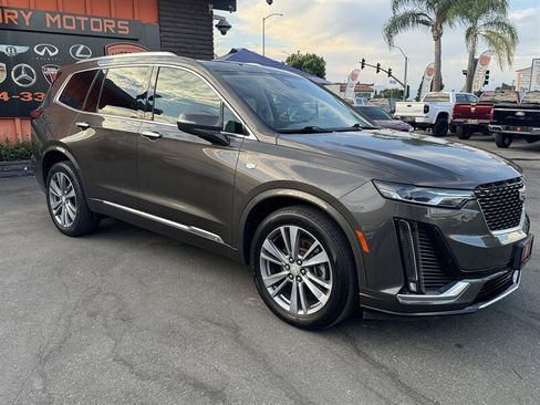 Used 2020 Cadillac XT6 Premium Luxury AWD/4WD image 22
