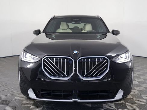 Used 2025 BMW X3 xDrive30i w/ Premium Package AWD/4WD image 2