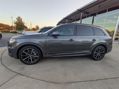 Used 2021 Audi Q7 3.0T Prestige w/ Prestige Package image 5