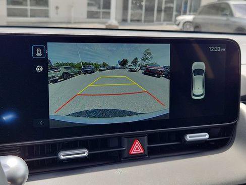 Used 2025 Hyundai Ioniq 5 SE AWD/4WD image 18