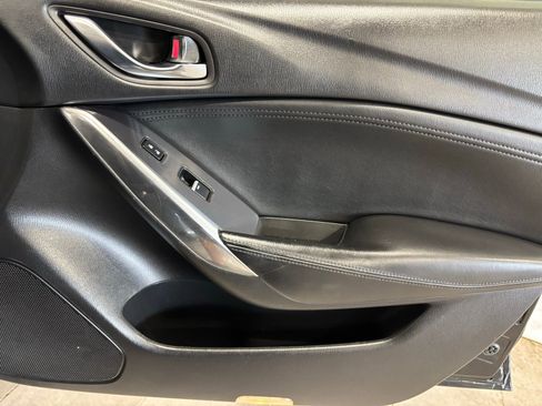 Used 2017 MAZDA MAZDA6 Touring image 16