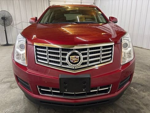 Used 2015 Cadillac SRX Luxury w/ Driver Awareness Package FWD image 2