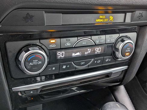 Used 2017 MAZDA MAZDA6 Touring image 28