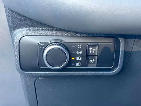 New 2026 Ford Explorer Active image 17