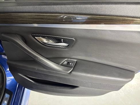 Used 2014 BMW M5 RWD image 22
