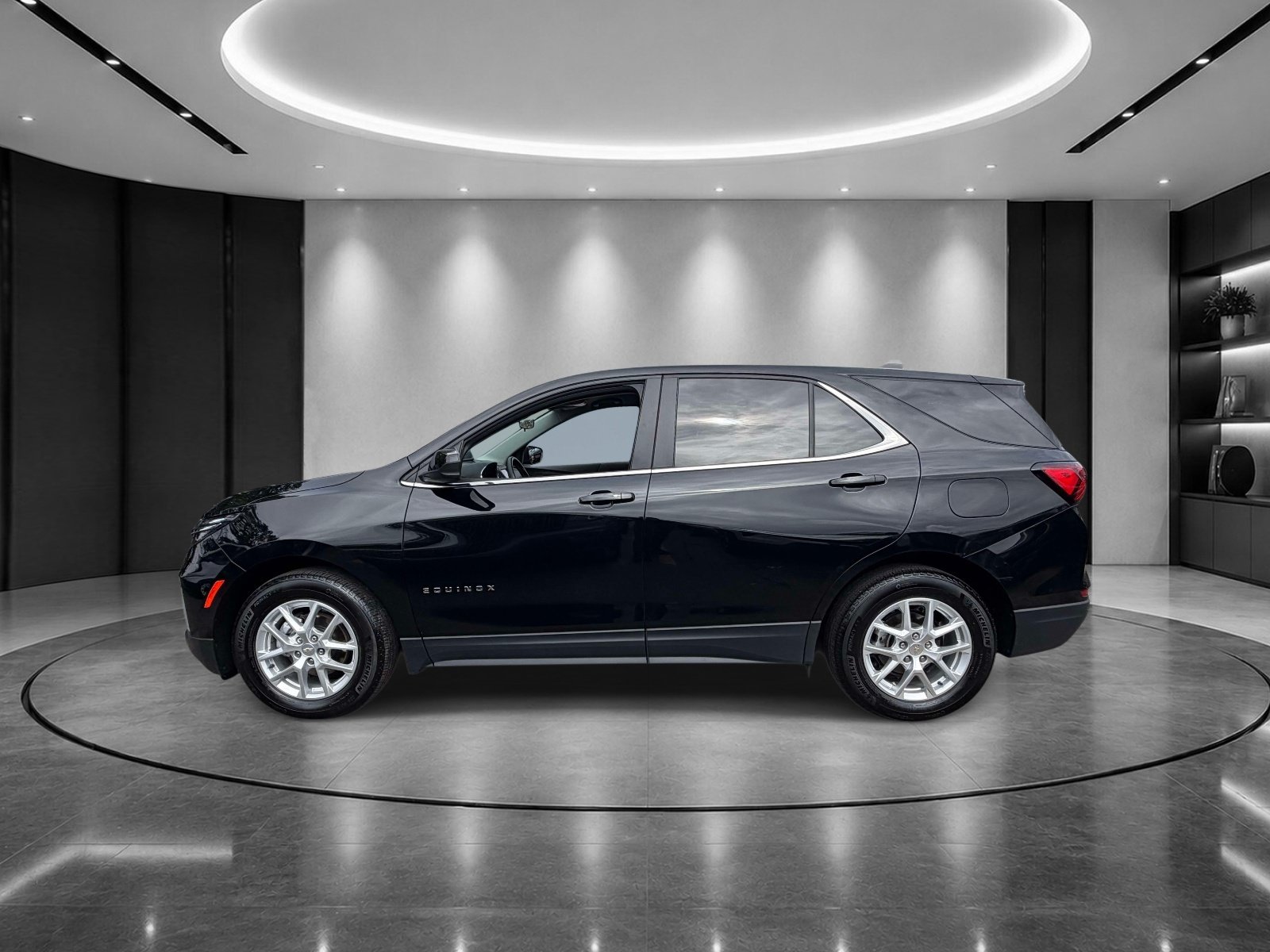 Certified 2024 Chevrolet Equinox LT FWD image 5