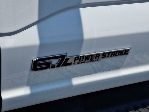 Used 2025 Ford F250 XLT AWD/4WD image 7
