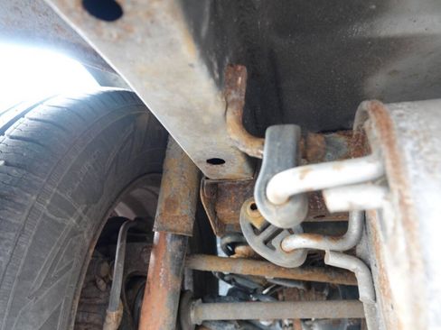 Used 2005 Toyota RAV4 4WD image 72