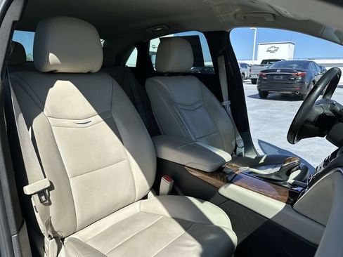 Used 2018 Cadillac XTS Luxury image 30