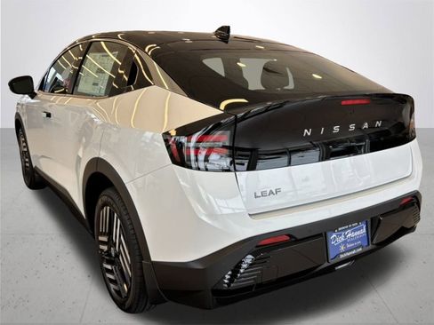 New 2026 Nissan Leaf SV+ w/ Floor Mat Package (SV+) image 10
