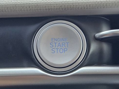 Certified 2025 Hyundai Tucson SEL FWD image 19