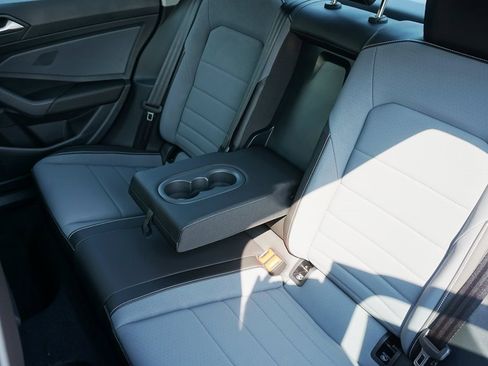 New 2025 Volkswagen Jetta SE image 8