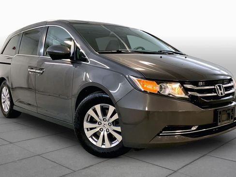 Used 2016 Honda Odyssey EX-L image 2