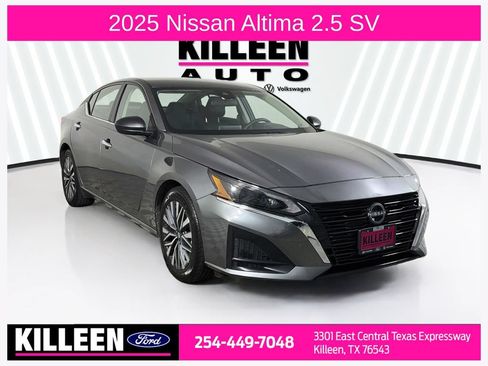 Used 2025 Nissan Altima 2.5 SV FWD image 1