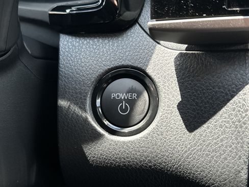 Used 2026 Toyota Camry XSE FWD image 25