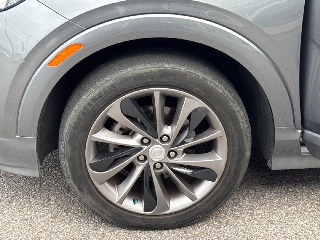 Used 2020 Buick Encore GX Preferred w/ Sport Touring Package FWD image 29