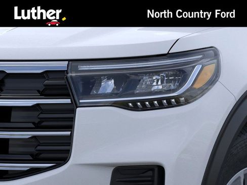 New 2026 Ford Explorer Active image 18