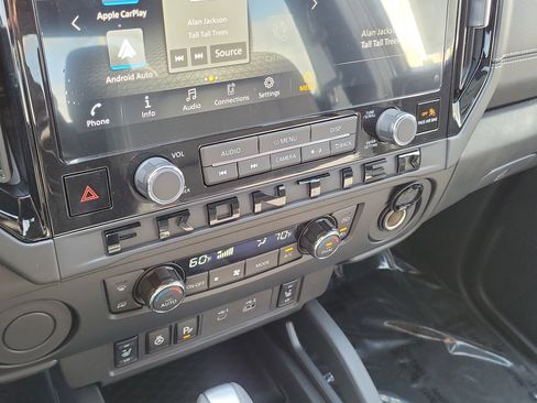 New 2026 Nissan Frontier SV w/ SV Convenience Package image 19