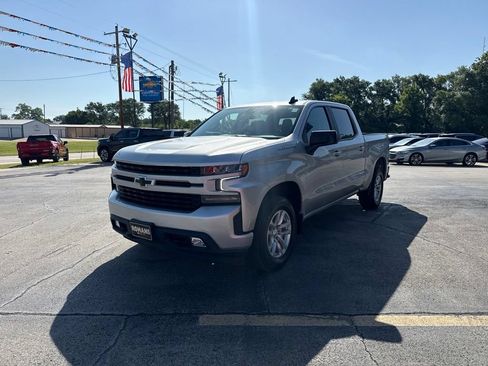 Used 2022 Chevrolet Silverado 1500 RST w/ Convenience Package II RWD image 9