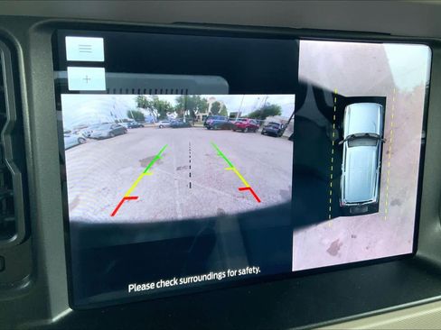 Used 2023 Ford Bronco Wildtrak image 27