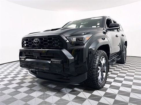 Used 2025 Toyota 4Runner TRD Sport image 3