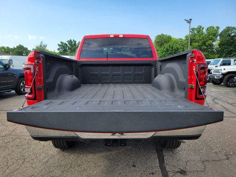 Used 2026 RAM 2500 Big Horn AWD/4WD image 21