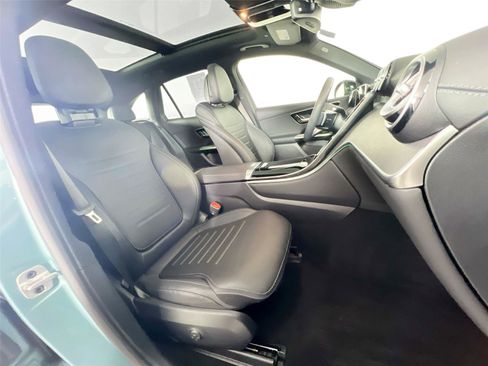 Certified 2025 Mercedes-Benz GLC 300 4MATIC image 25