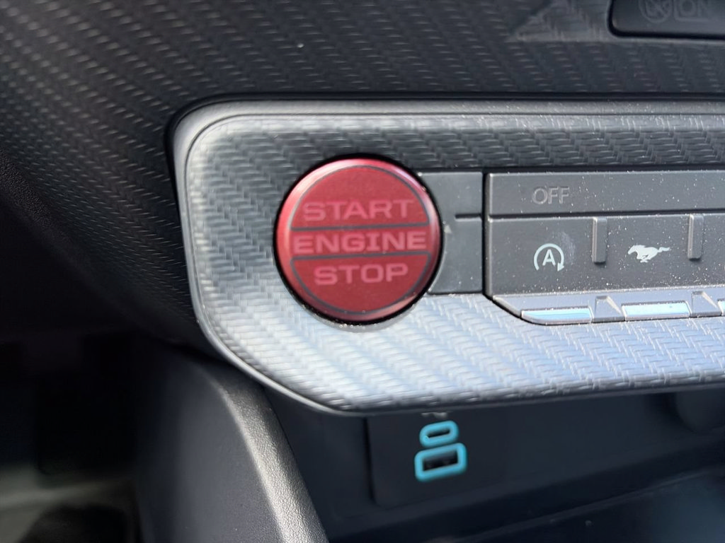 Used 2025 Ford Mustang GT RWD image 29