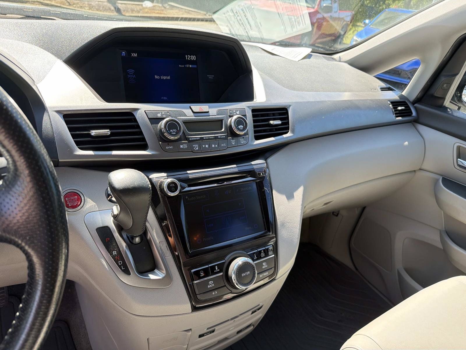 Used 2016 Honda Odyssey Touring image 28