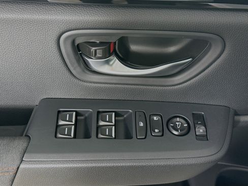 New 2026 Honda Pilot Sport image 21