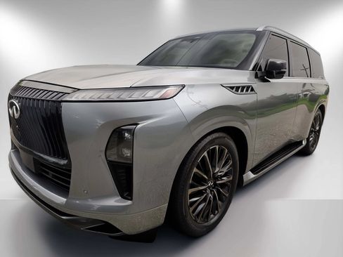 Used 2025 INFINITI QX80 Autograph AWD/4WD image 4