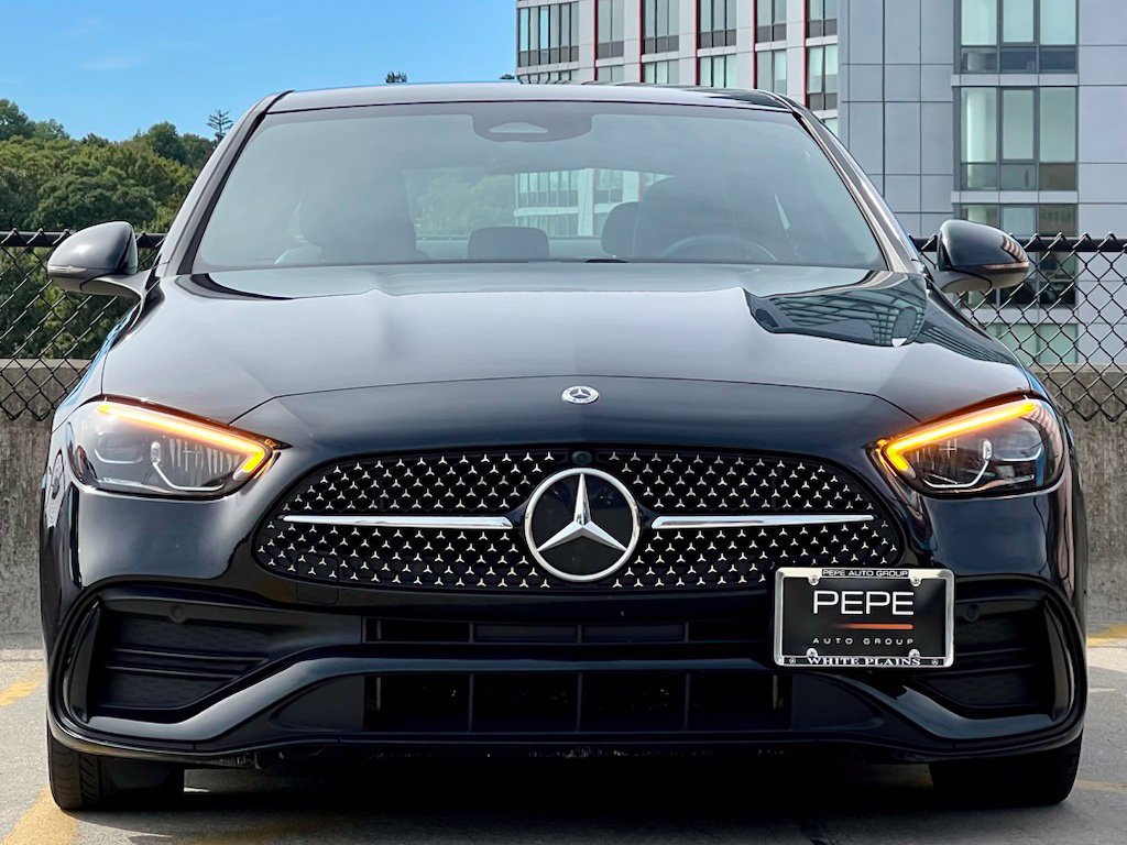 Certified 2023 Mercedes-Benz C 300 4MATIC Sedan image 2