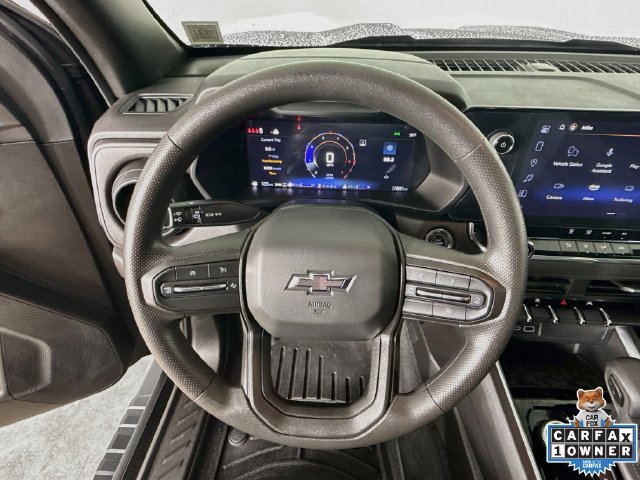 Used 2024 Chevrolet Colorado Trail Boss w/ Advanced Trailering Package AWD/4WD image 4