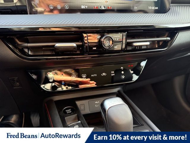 New 2026 Nissan Kicks SR w/ Cold Weather Package AWD/4WD image 20
