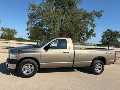 Used 2008 Dodge Ram 1500 Truck ST RWD image 2