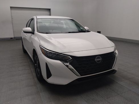 Used 2024 Nissan Sentra SV FWD image 13