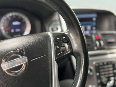 Used 2013 Volvo XC60 3.2 image 32