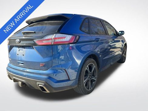 Used 2019 Ford Edge ST w/ Convenience Package image 2